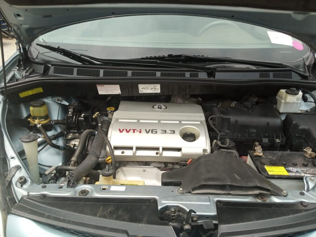 2006 Toyota Siena