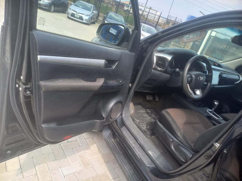 2006 Toyota Siena